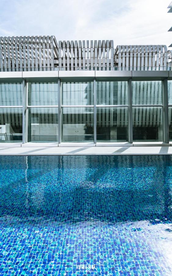 Pullman Shenzhen North Hotel Exterior photo